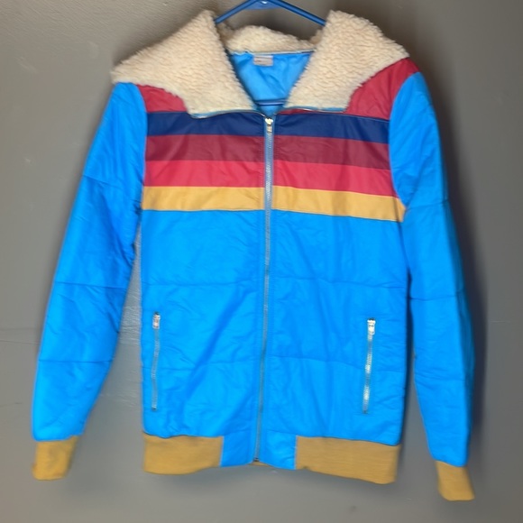 **Vintage** Puffer Coat - Picture 2 of 6